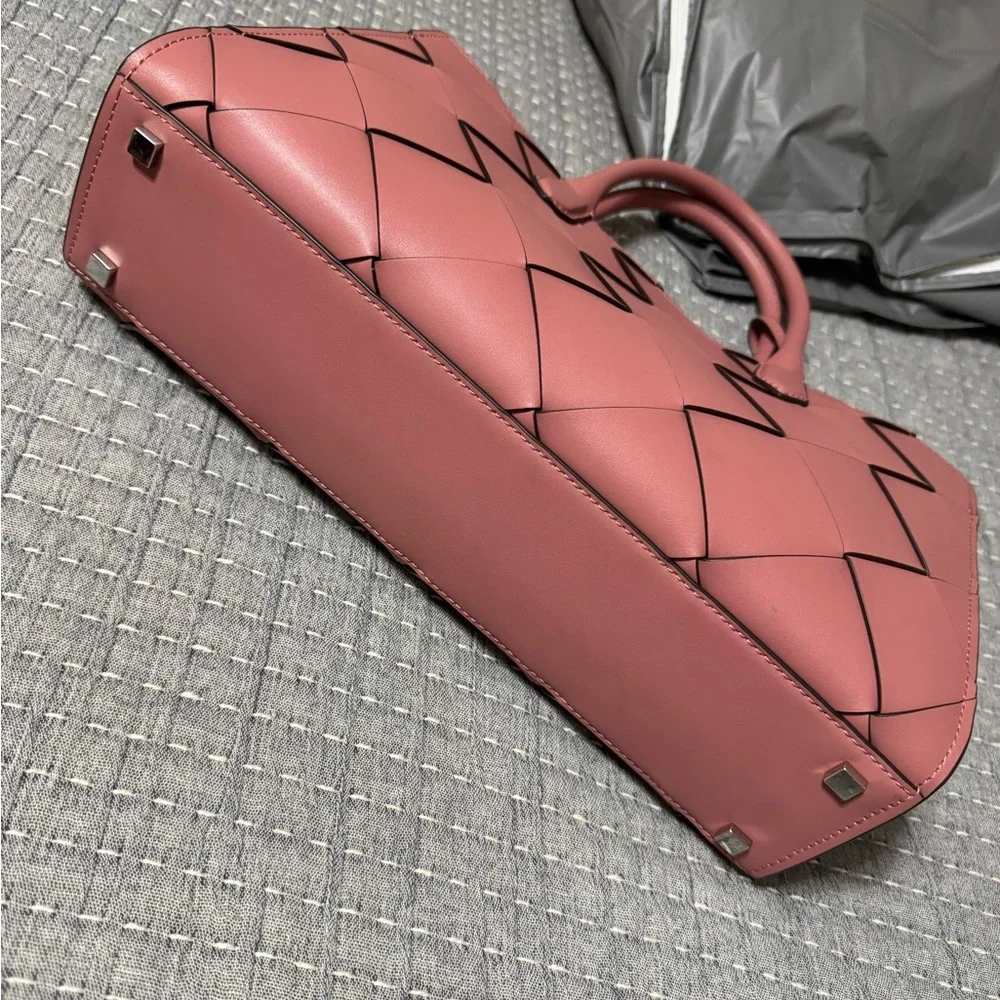 Michael Kors Rose Satchel - Picture 3 of 7